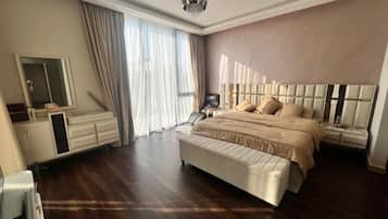 Shared Dormitory, 1 Bedroom, Accessible, Smoking