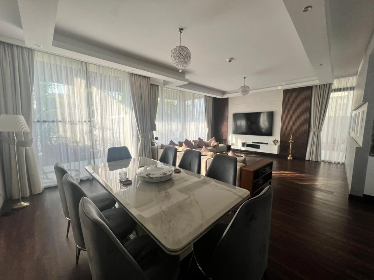 Dormitorio compartido, 1 habitación, con acceso para personas discapacitadas, para fumadores | Comedor