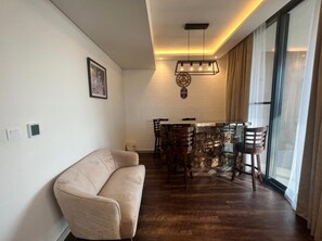 Shared Dormitory, 1 Bedroom, Accessible, Smoking | Interior