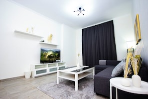 TV