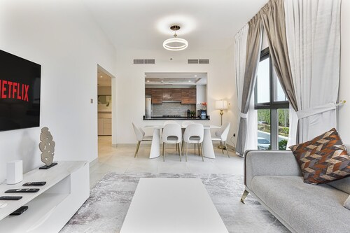 Radiant 3BR in JVC near Sports City and Autodrome