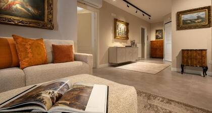 Double bedroom with en suite bathroom