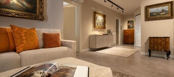 Double bedroom with en suite bathroom