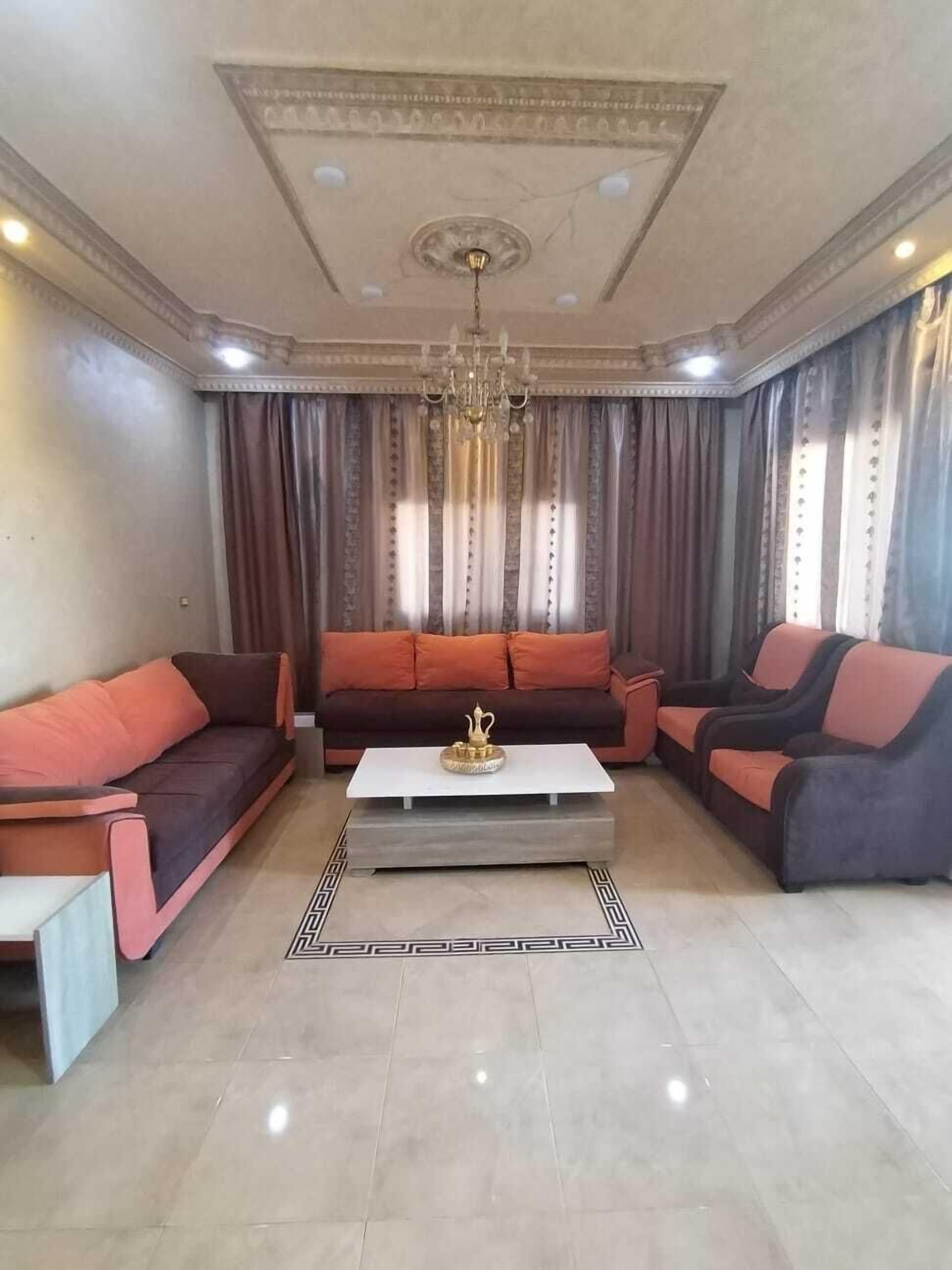 Smart-tv och eldstad