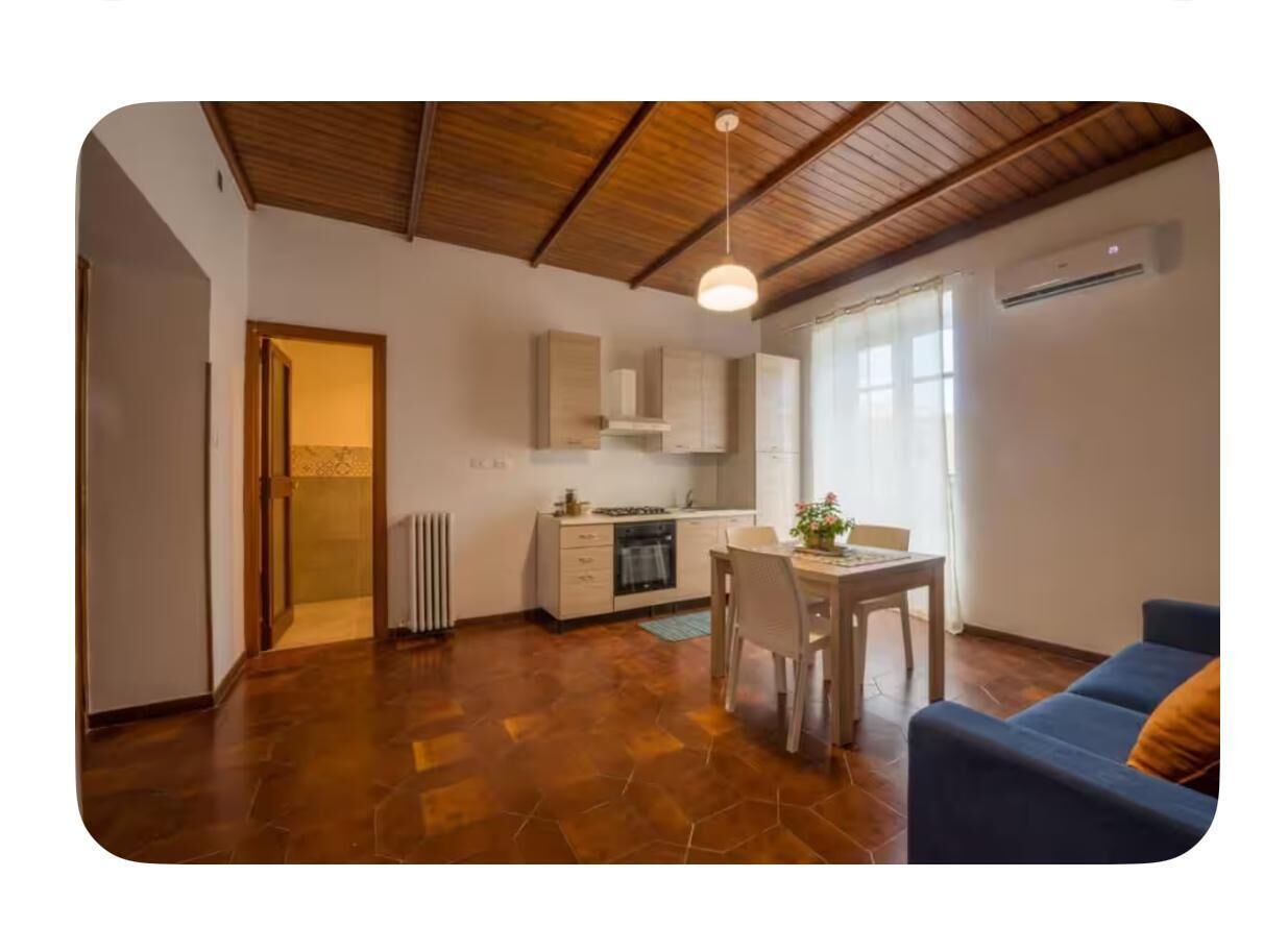 Classic-Apartment, Balkon, Stadtblick | Eigene Küche | Kühlschrank, Mikrowelle, Wasserkocher, Hochstuhl