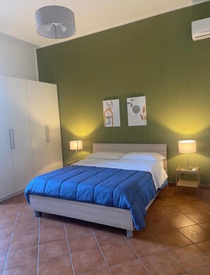 Blackout curtains, iron/ironing board, free WiFi - SAMPOLO70 APARTMENTS (Palermo)