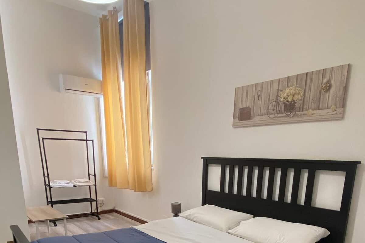 Classic Apartment, Balcony, City View | Blackout drapes, iron/ironing board, free WiFi