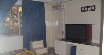 Superb furnished apartment for rent opposite Dakar Cathedral.