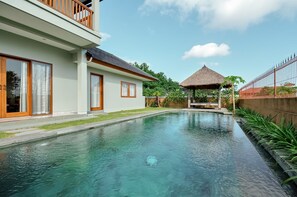 Pool - Three bed room villa with ricefiled view and serenity in the heart of Ubud (Gianyar)