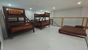 Signature-Haus, 1 Schlafzimmer, eigener Pool, Gartenblick | Individuell dekoriert, individuell eingerichtet, Schreibtisch