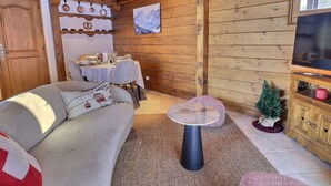 Fernseher, Kamin