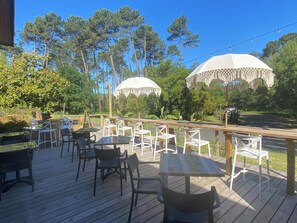 Restaurant - bungalow (Léon)