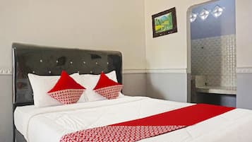 Quarto casal standard | Wi-Fi de cortesia, roupa de cama