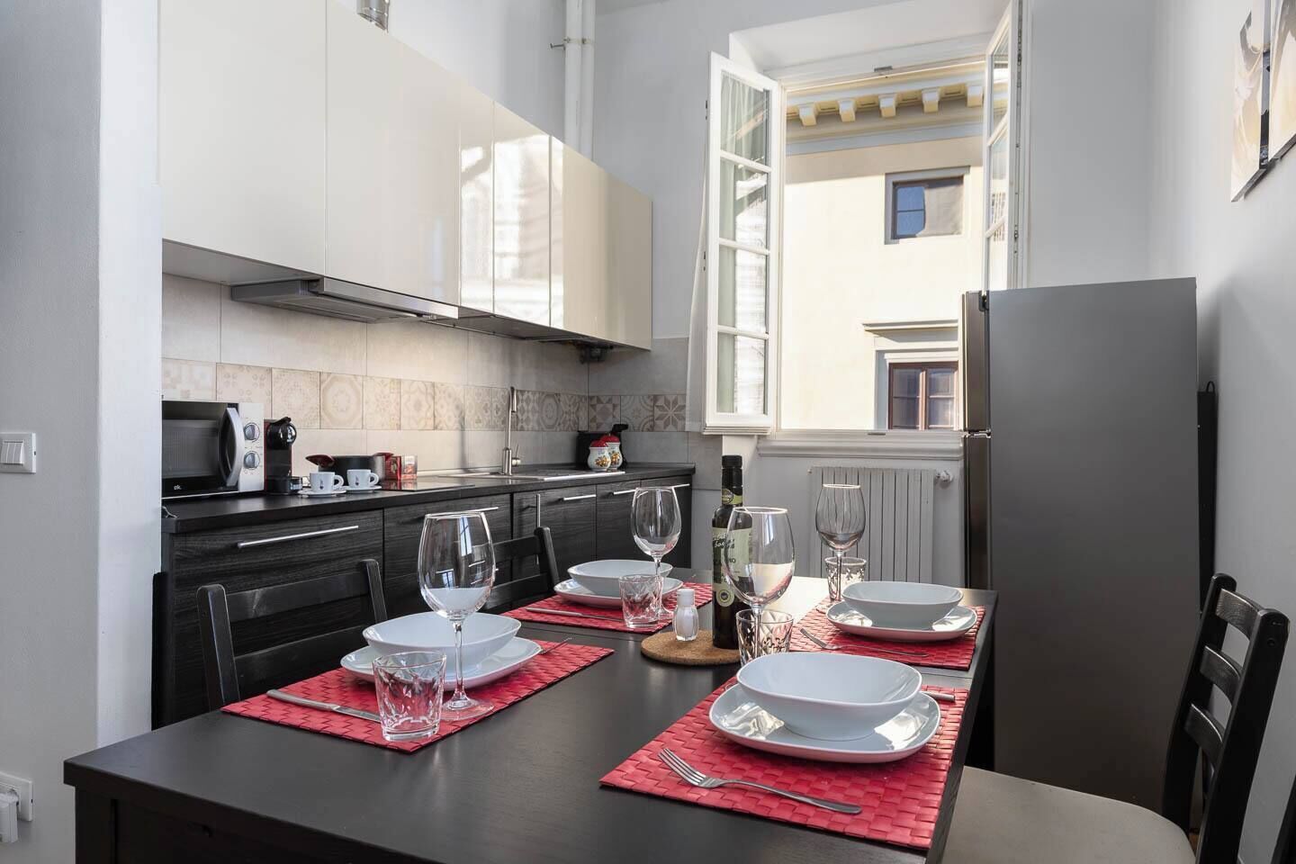 Condo, City View | Private kitchen | Fridge, microwave, oven, stovetop