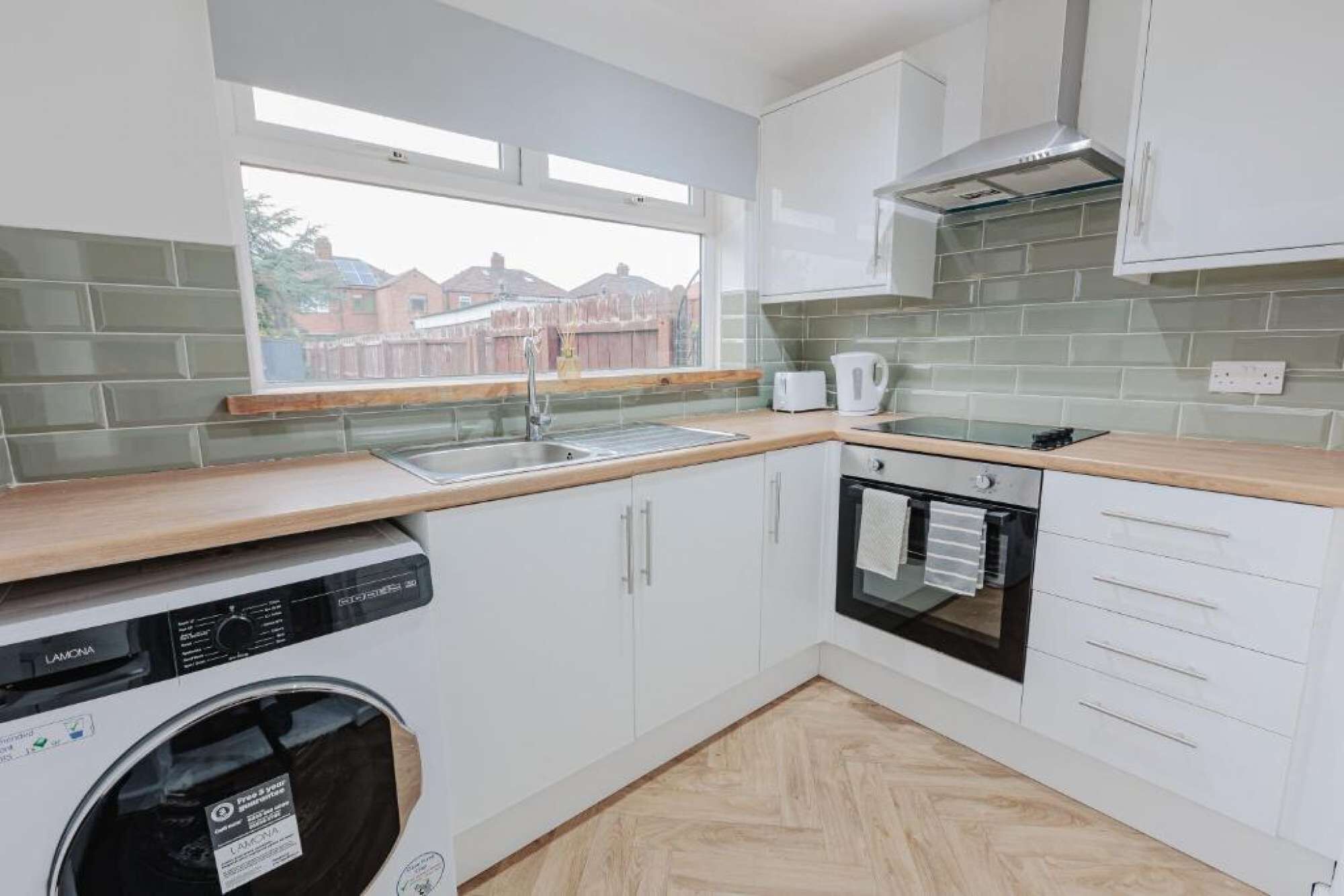 Kühlschrank, Ofen, Herdplatte, Toaster