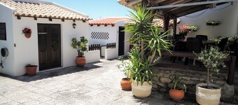 Full of character 3-bedroom home in Moita dos Ferreiros