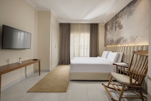 In-room safe, blackout drapes, iron/ironing board, WiFi