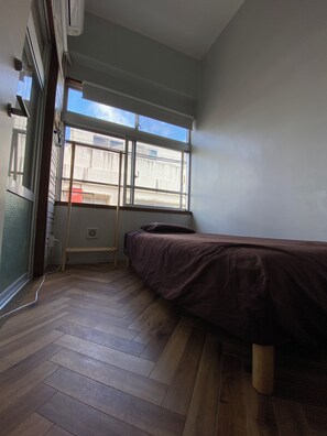 Single Room | Free WiFi