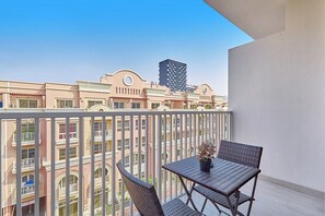 Property grounds - bnbme | Studio in JVC Dubai | Rooftop Pool & Gym Access (Dubai)