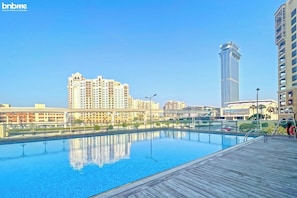 Pool - bnbme | Luxury Palm Studio Balcony Pool Sea Views (Dubai)