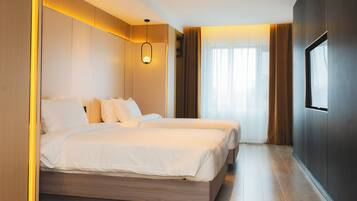 Superior Twin Room | Premium bedding, iron/ironing board, bed sheets, wheelchair access