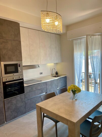 Lovely apartment Onda Blu 2 steps from the sea