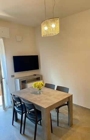 Dining - Lovely apartment Onda Blu 2 steps from the sea (Rimini)