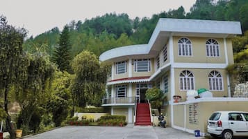 住宿正面