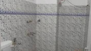 Basic Double Room, Mountain View | Bathroom | Shower, free toiletries, towels, soap