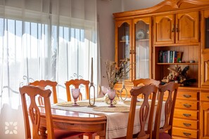 Dining - Villa BENLLUIRE by Abahana Villas (Moraira)