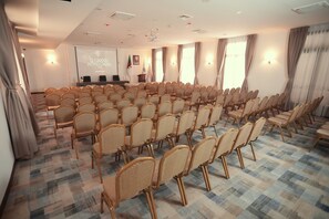 สถานที่จัดงานประชุม