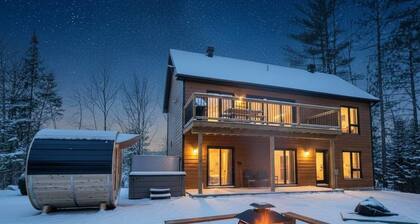 Foosball table, Spa & Sauna | Sommetoile