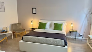 Comfort-Doppelzimmer, Balkon, Stadtblick