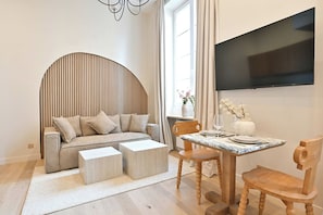 Apartment | Living area