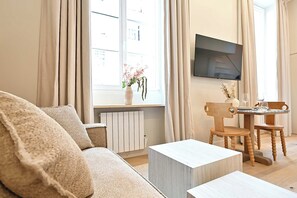 Apartment | Living area - Superb Apartment Center of Paris Le Marais (Paris)