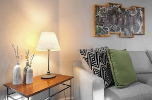 TV, fireplace, books, offices
