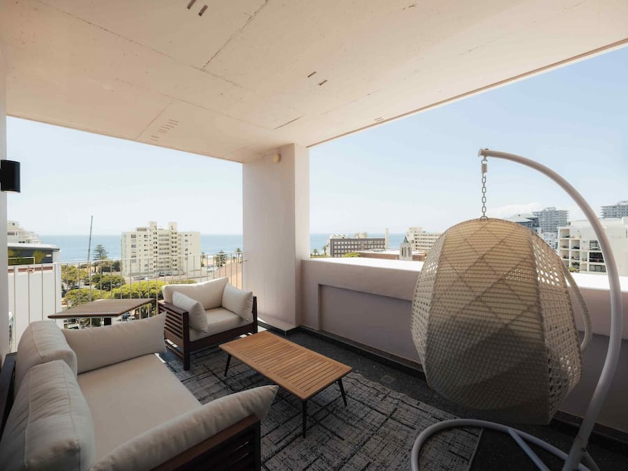 Three Bedroom Apartment | Terras