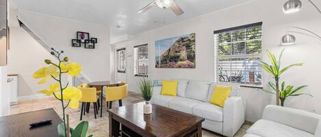 Smart-TV, peis og kontorer