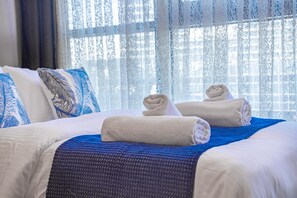 1 bedroom, iron/ironing board, free WiFi, bed sheets - A bright and stylish studio in Batışehir Göztepe, offering modern amenities, a fully equipped kitchen, and seamless access to central Istanbul. Perfect for solo travelers or couples seeking comfort and convenience. (Bağcılar)