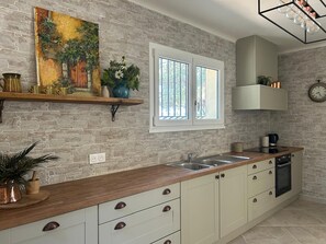 Microwave, oven, dishwasher