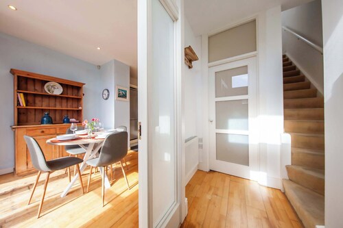 Light-Filled 2BD Home with Sea Views, Baldoyle