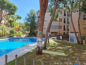 Outdoor pool - Los Limones de Génova, 150 meters beach, Elviria (Marbella)