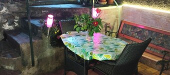 Sea view terrace apartment