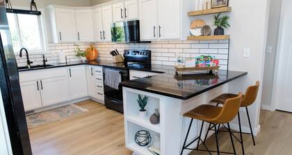 Spacious 4-bedroom house with harvest views in south Sioux Falls