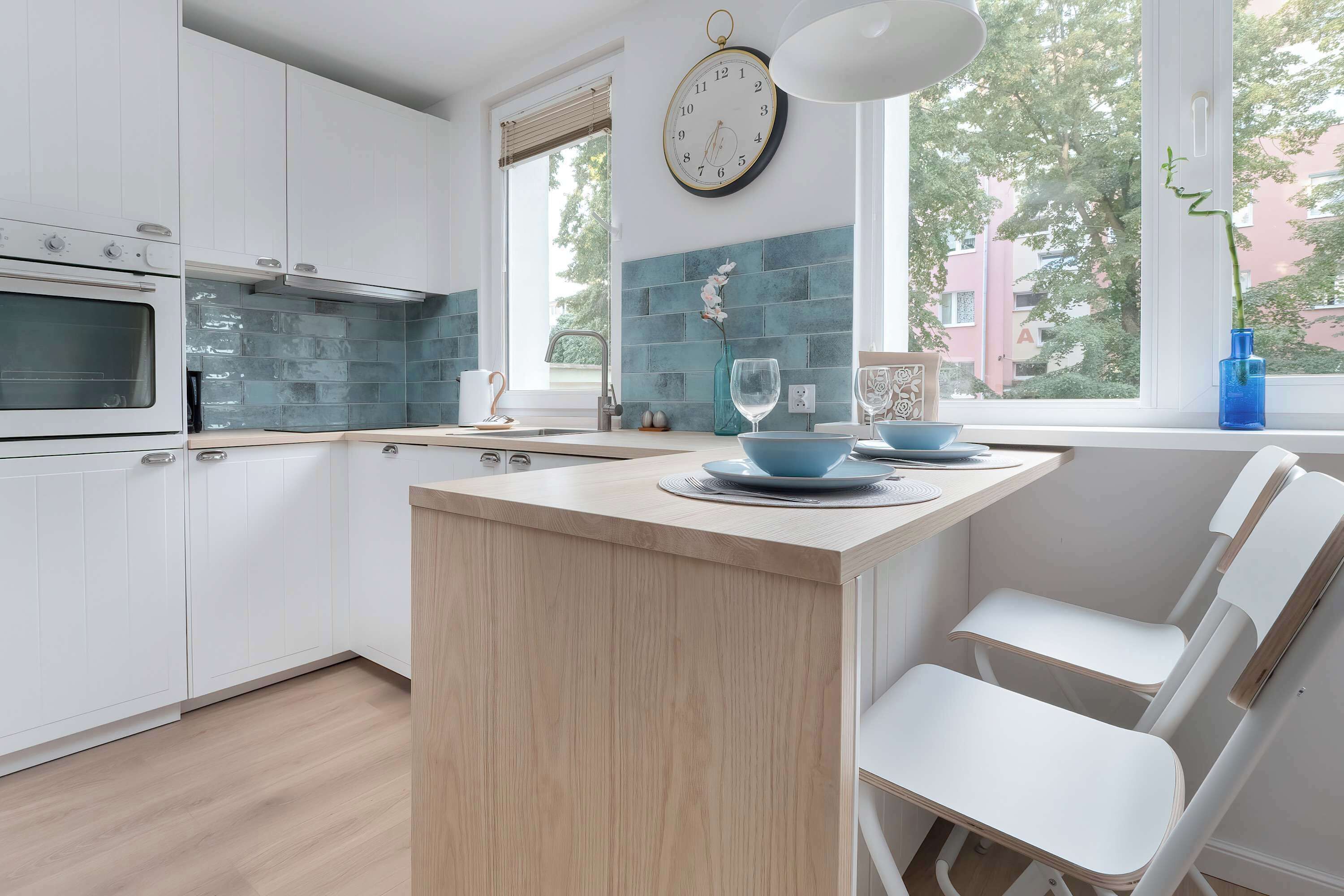 Kühlschrank, Ofen, Herdplatte, Geschirrspüler