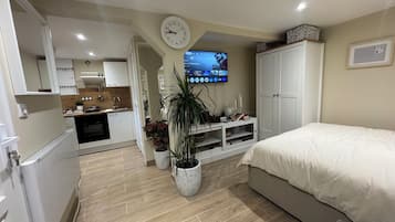 1 Schlafzimmer, WLAN, Bettwäsche