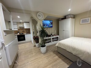 1 Schlafzimmer, WLAN, Bettwäsche