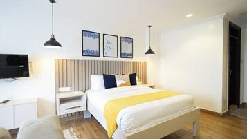 Desk, laptop workspace, free WiFi, bed sheets