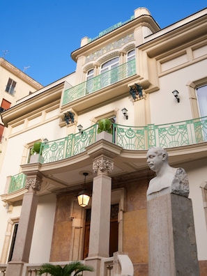 Exterior