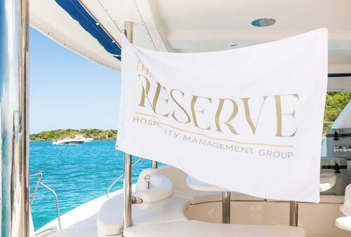 Chalet Lulu with Solar Power  and Hot Tub in Guaynabo